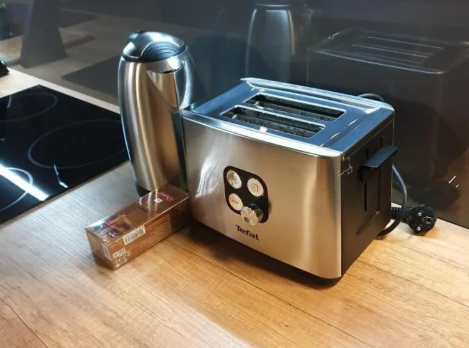 Skarbowa 1& Parking *