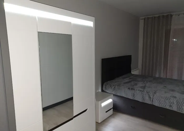 Skarbowa 1& Parking Apartment